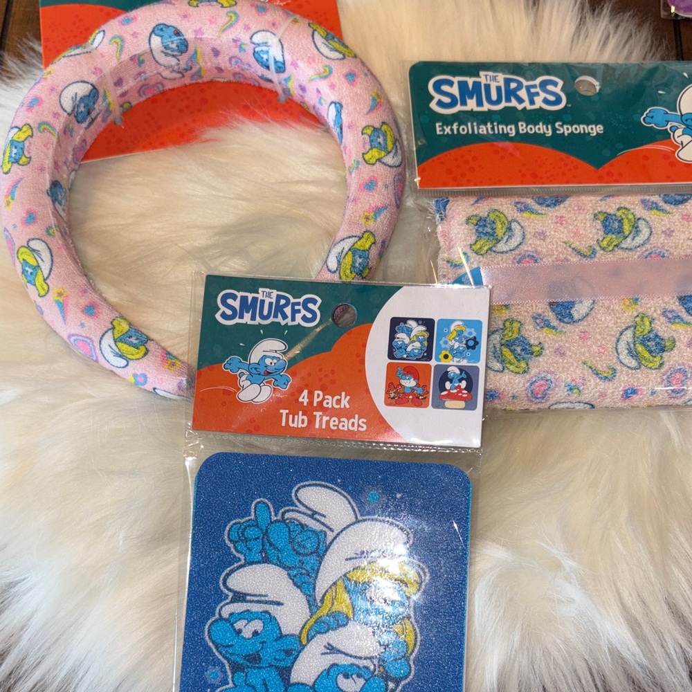 The Smurfs Bath Set with Tub Treads Sponge and headband